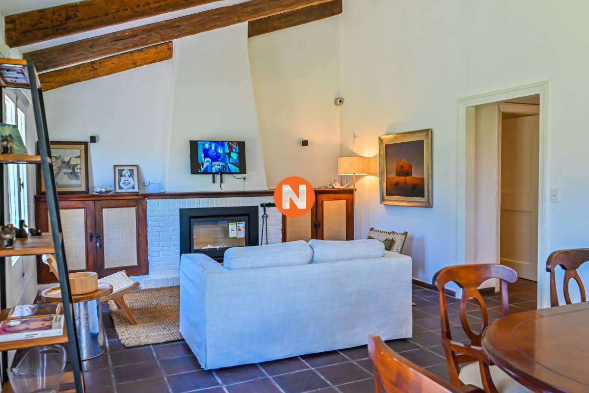 Casa Ref.208983 - Casa en Venta, Mansa, Punta del Este, 3 Dormitorios.