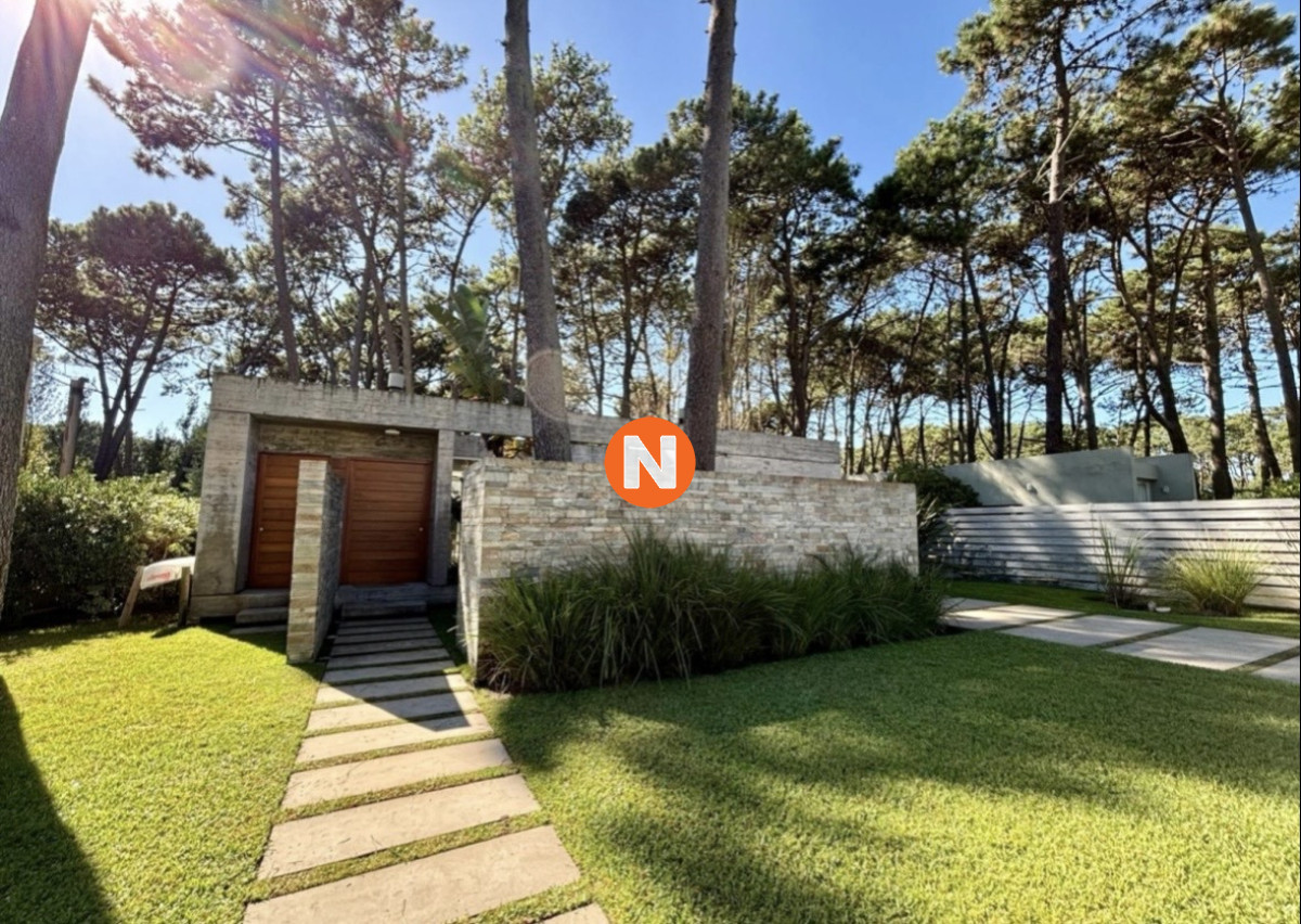 Casa Ref.224824 - Excelente Casa en Venta en NORESTE Residence