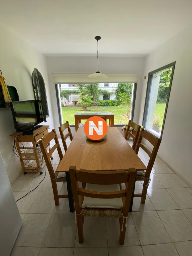 Casa Ref.205176 - Casa en Venta y Alquiler, Rincón del Indio, Punta del Este, 4 Dormitorios.