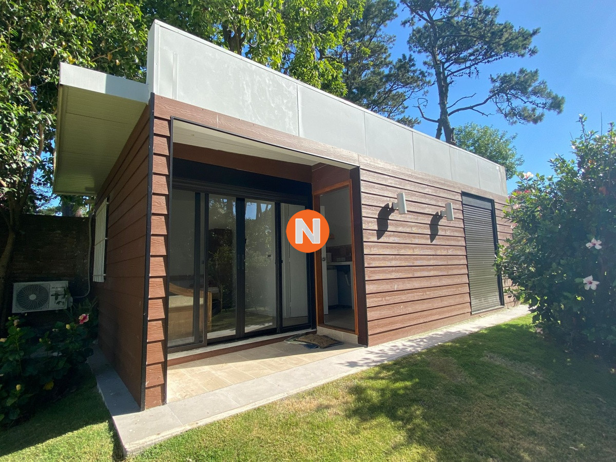 Casa Ref.210074 - Casa en Venta, Mansa, Punta del Este, 3 Dormitorios.