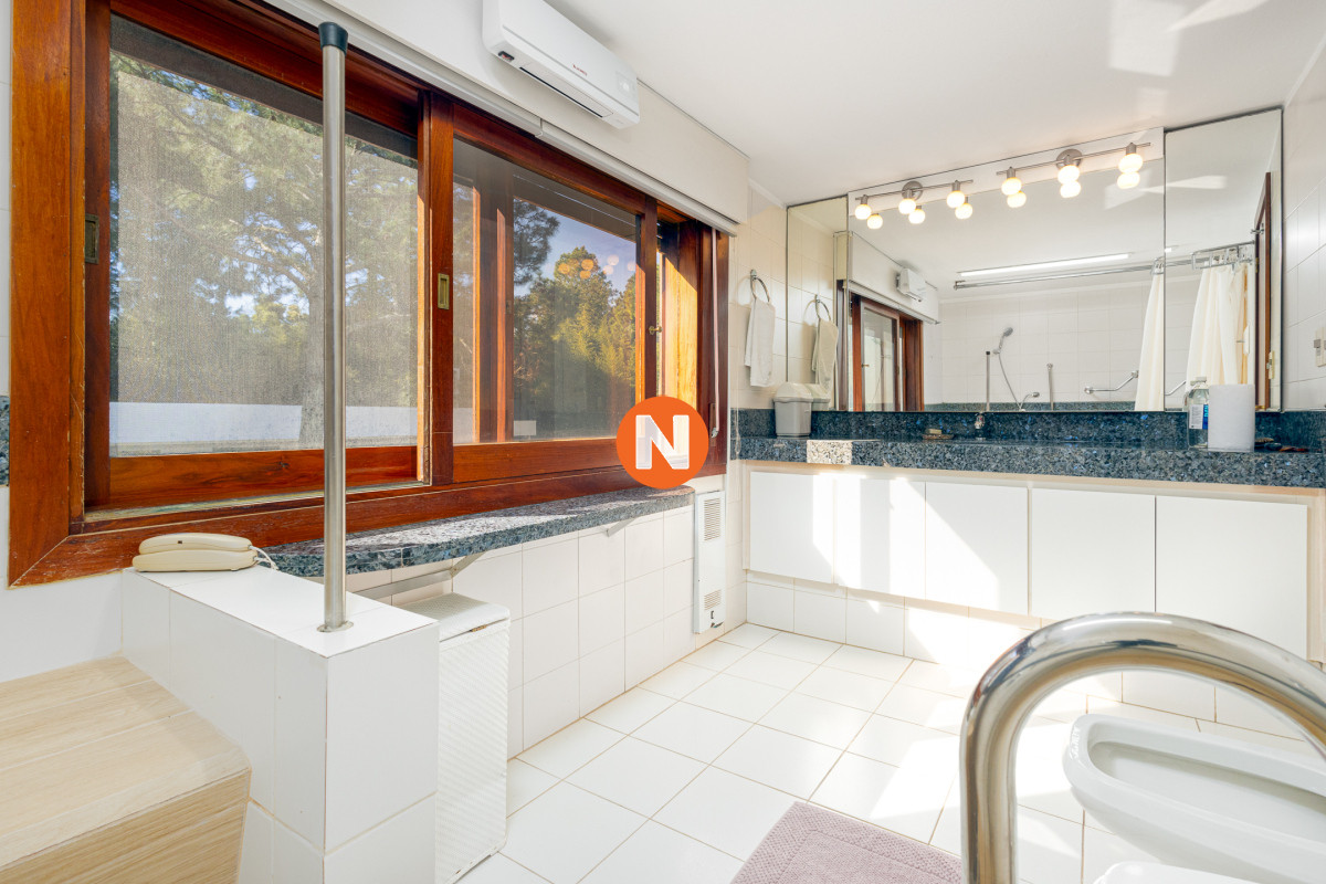 Casa Ref.223965 - Impresionante casa en Alquiler. En el Golf