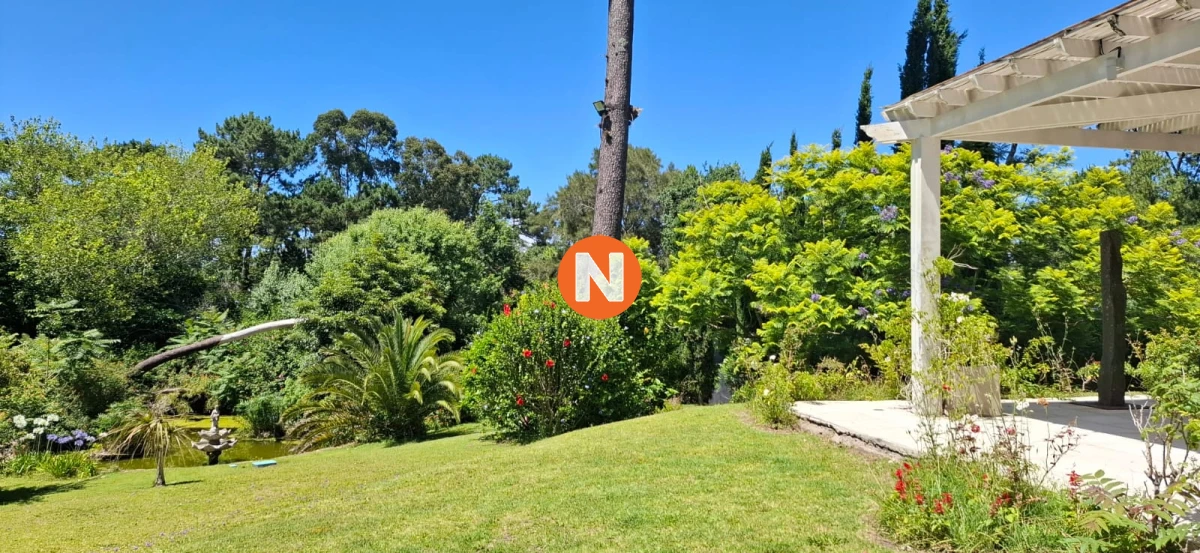 Casa Ref.204939 - Casa en Alquiler, San Rafael, Punta del Este, 7 Dormitorios.