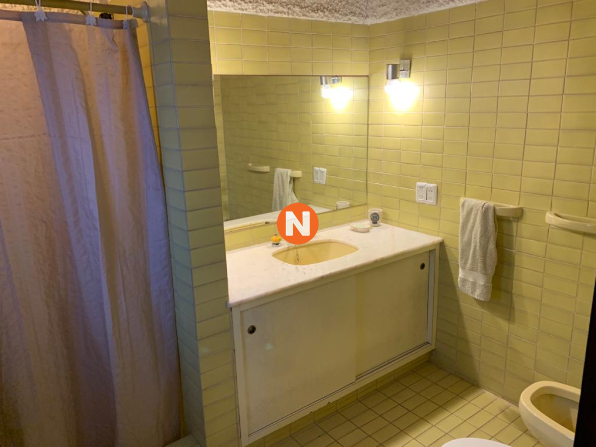 Casa Ref.207053 - Casa en Venta, Peninsula, Punta del Este, 3 Dormitorios.