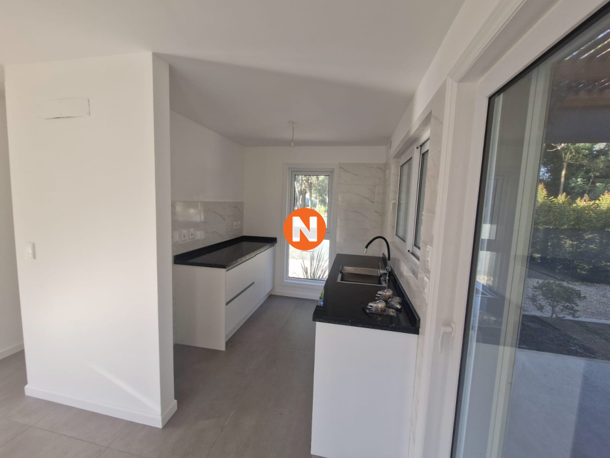 Casa Ref.223864 - Casa en Venta, 2 dormitorios