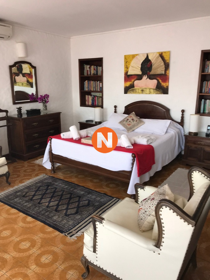 Casa Ref.205486 - Casa en Venta  5 dorm en Playa Mansa