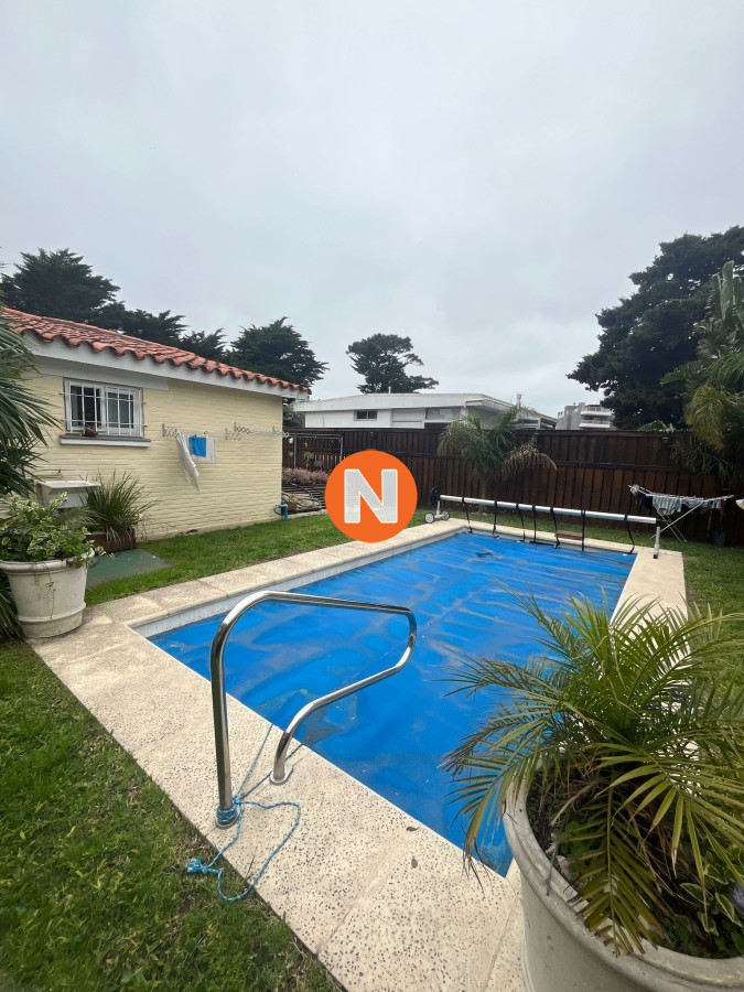 Casa Ref.208471 - Casa en Venta, Mansa, Punta del Este, 3 Dormitorios.