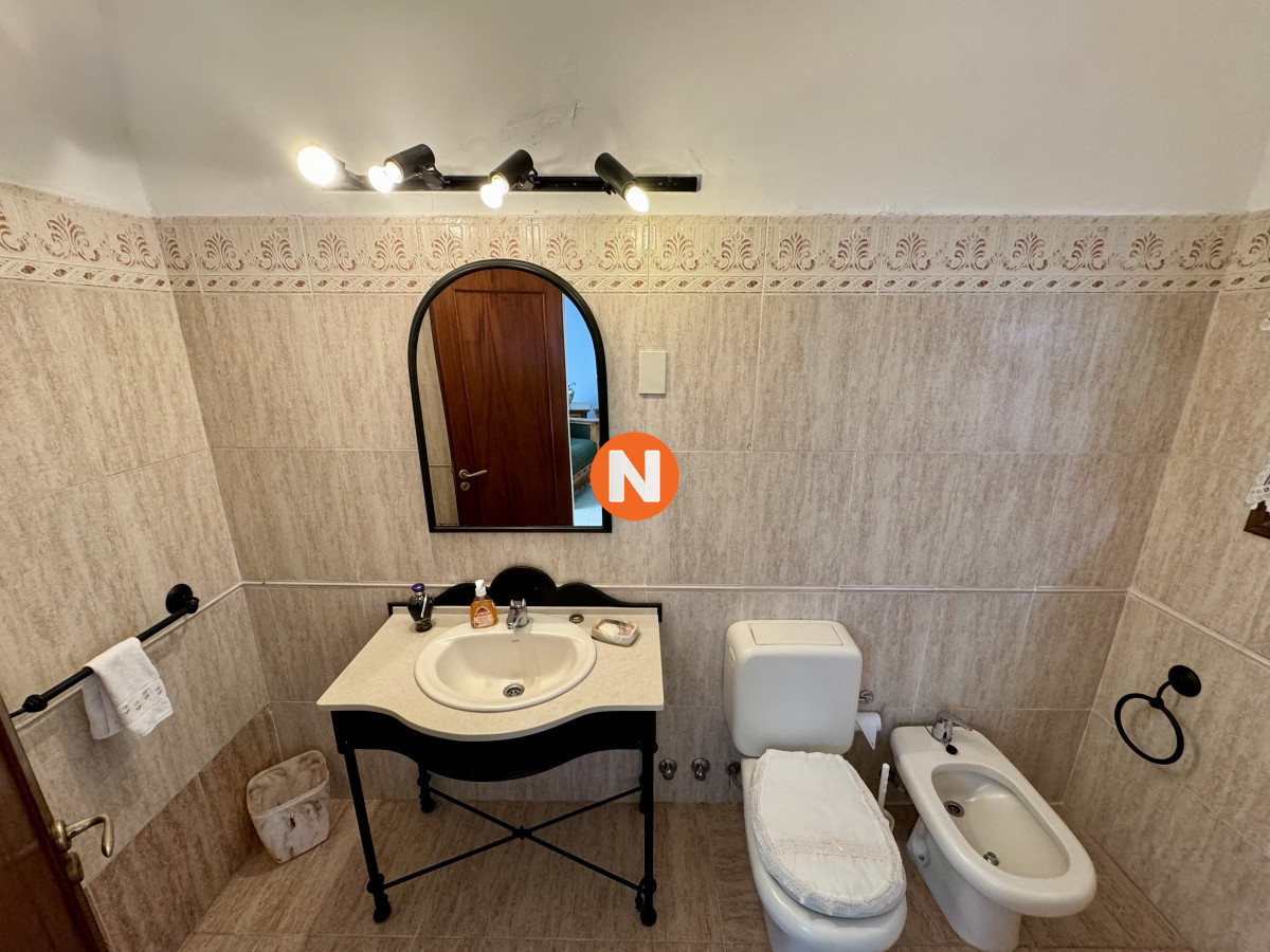 Casa Ref.209609 - Casa en Venta, Pinares, Punta del Este, 4 Dormitorios.