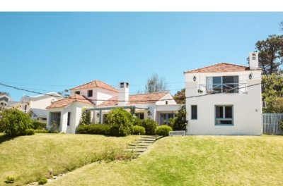 Casa a la Venta, 4 dormitorios, La Barra