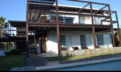Excelente oportunidad. Hermoso Chalet.