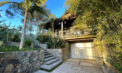ALQUILER TEMPORARIO DE CASA DE 2 DORMITOTIORIOS EN MONTOYA LA BARRA PUNTA DEL ESTE