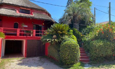 Casa en Venta y Alquiler, Manantiales