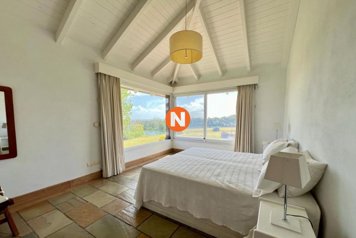 Chacra Ref.223640 - Venta de excepcional chacra en zona de La Barra, cerca del campo de golf. 