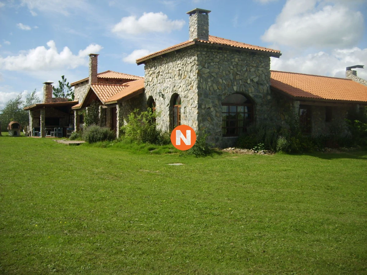 Chacra Ref.212353 - HERMOSA CASA EN VENTA - PUNTA DEL ESTE