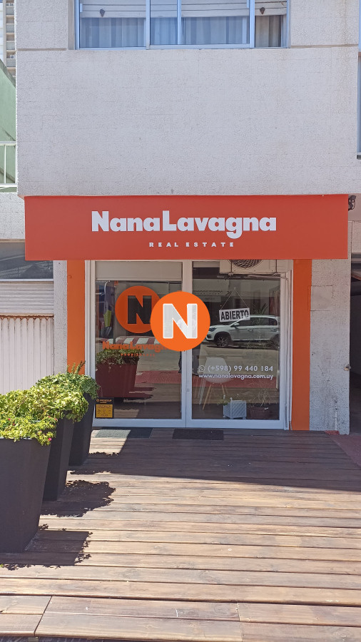 Local Ref.223251 - Local comercial ubicado en excelente punto en el centro de Península de Punta del Este