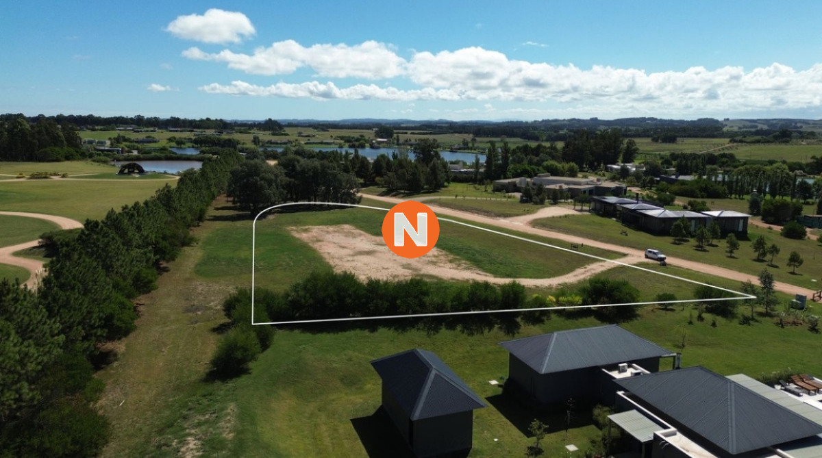 Lote 70,Venta de Terreno en Pueblo Mio  - NLV224591T