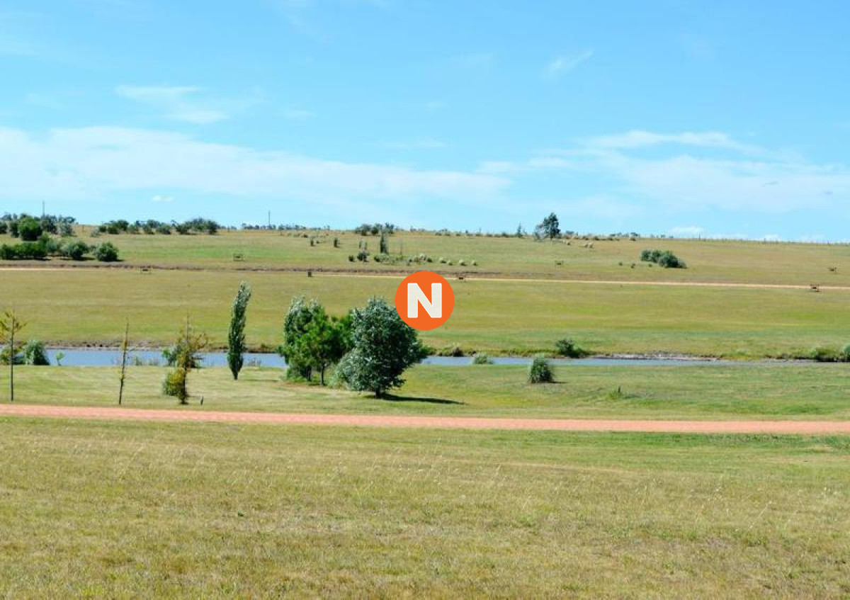 Terreno Ref.222048 - Venta de Exclusivo Lote de 4000 m2 en Pueblo Mio Manantiales 