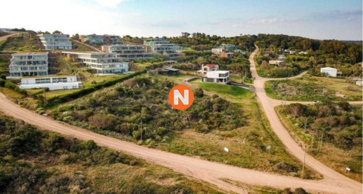 Terreno Ref.218547 - Terreno en venta en Punta Ballena!