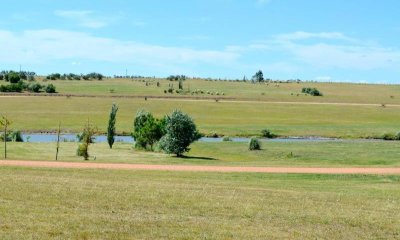 Venta de Exclusivo Lote de 4000 m2 en Pueblo Mio Manantiales