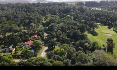 Venta de Lote de  2150 m2 en Playa Brava, Punta del Este.
