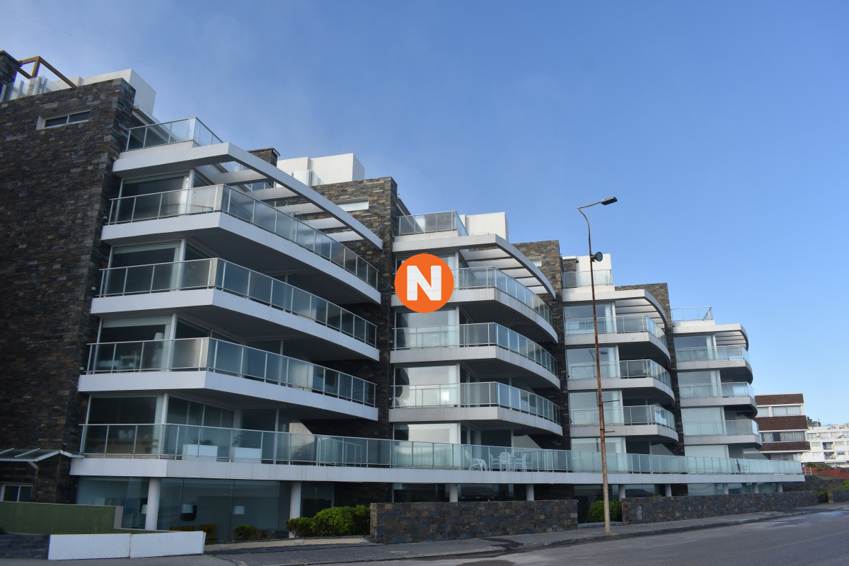Apartamento Ref.200505 - Apartamento en Venta, Península, Punta del Este, 3 Dormitorios