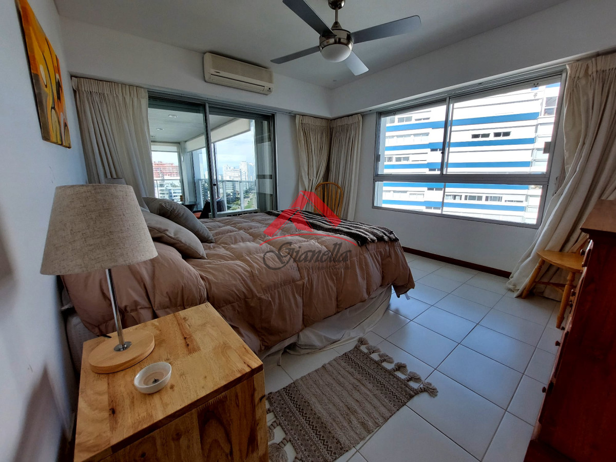 Apartamento ID.2062 - Apartamento de 3 suite y dependencia en VENTA Playa Brava