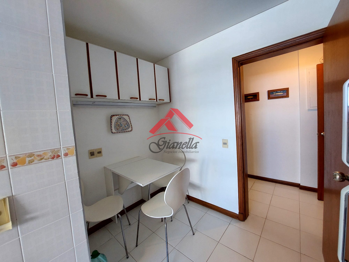 Apartamento ID.2062 - Apartamento de 3 suite y dependencia en VENTA Playa Brava