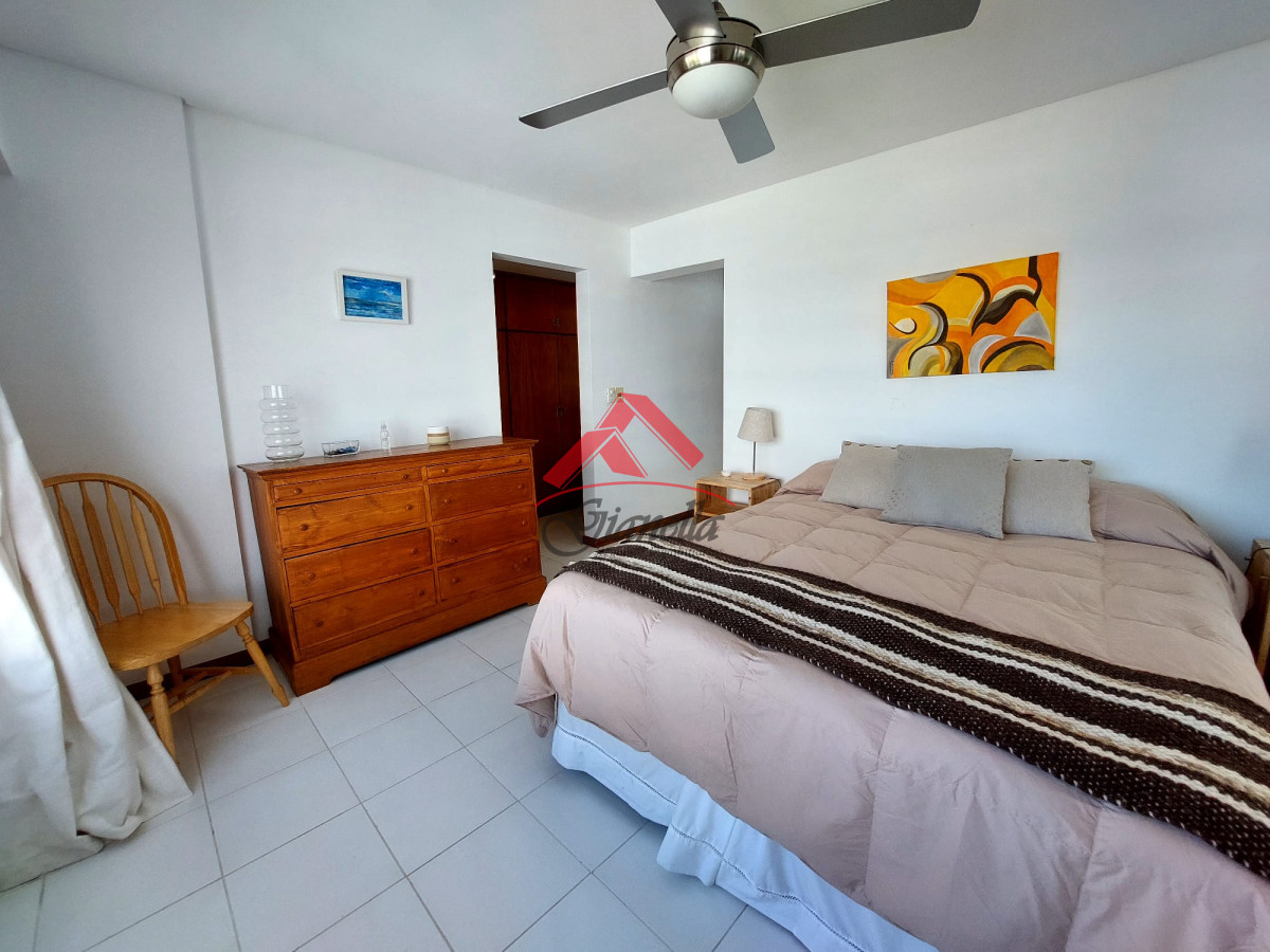 Apartamento ID.2062 - Apartamento de 3 suite y dependencia en VENTA Playa Brava