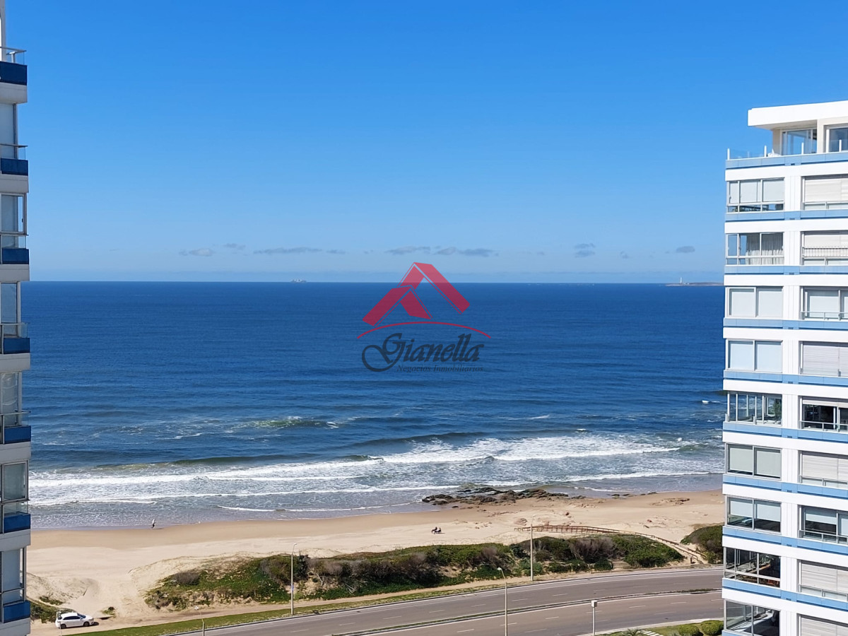 Apartamento ID.2062 - Apartamento de 3 suite y dependencia en VENTA Playa Brava