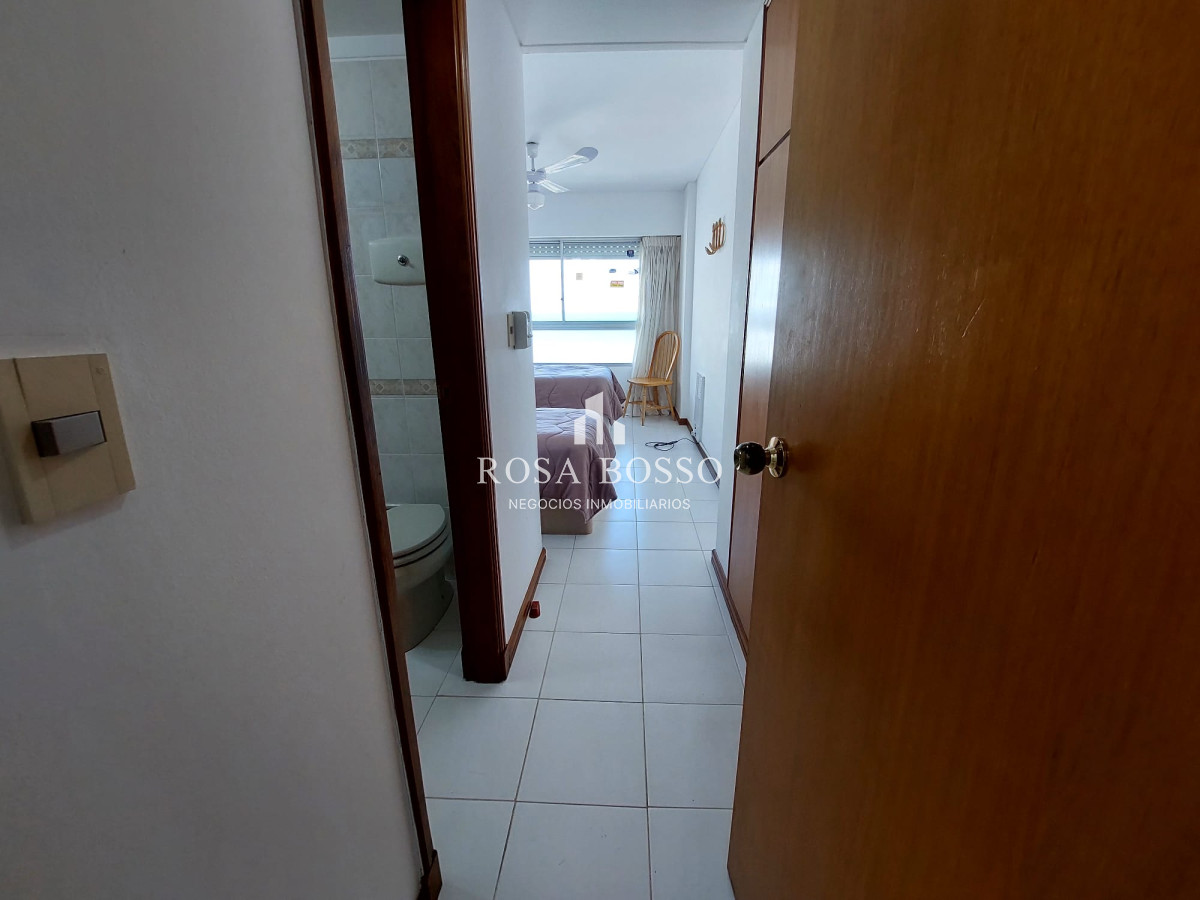 Apartamento ID.9533 - Apartamento de 3 suite y dependencia en VENTA Playa Brava