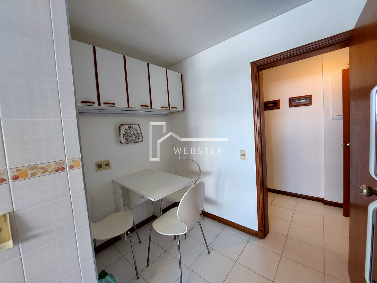 Apartamento ID.2243 - Apartamento de 3 suite y dependencia en VENTA Playa Brava