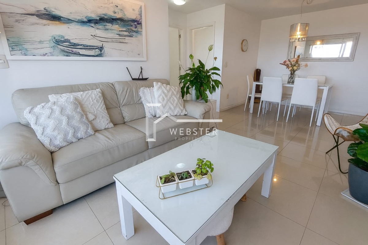 Apartamento ID.2244 - Apartamento en venta de dos dormitorios en Avda  Roosevelt