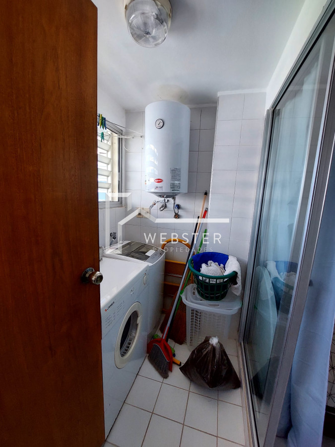 Apartamento ID.2243 - Apartamento de 3 suite y dependencia en VENTA Playa Brava