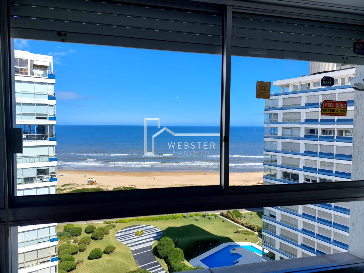Apartamento ID.2243 - Apartamento de 3 suite y dependencia en VENTA Playa Brava
