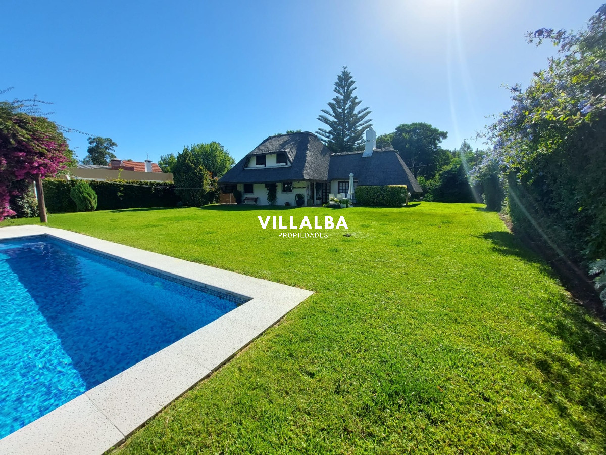 Apartamento ID.4719 - Casa en Venta y Alquiler Temporario en Parada 25 de Mansa