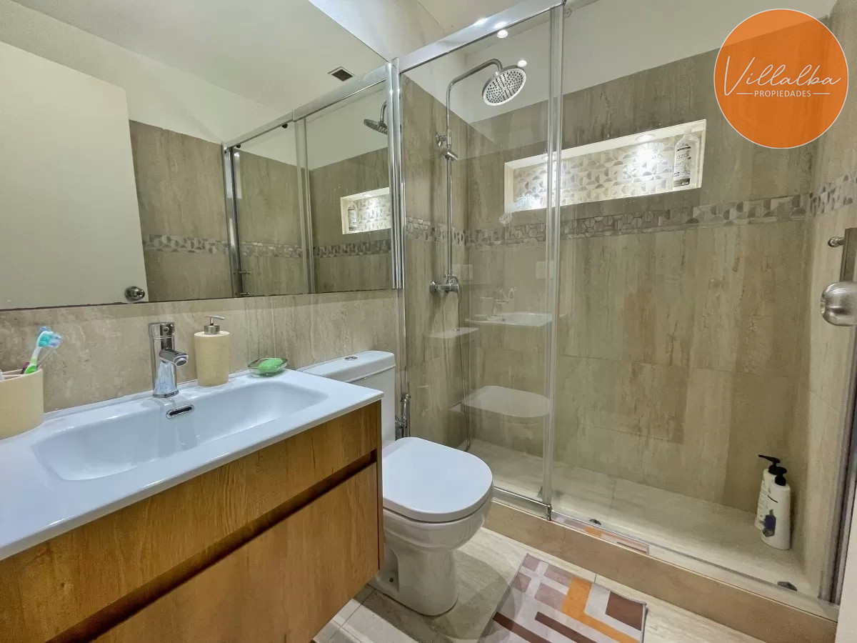Apartamento ID.3544 - Casa en Venta de 3 dormitorios APTA PARA BANCO, Maldonado