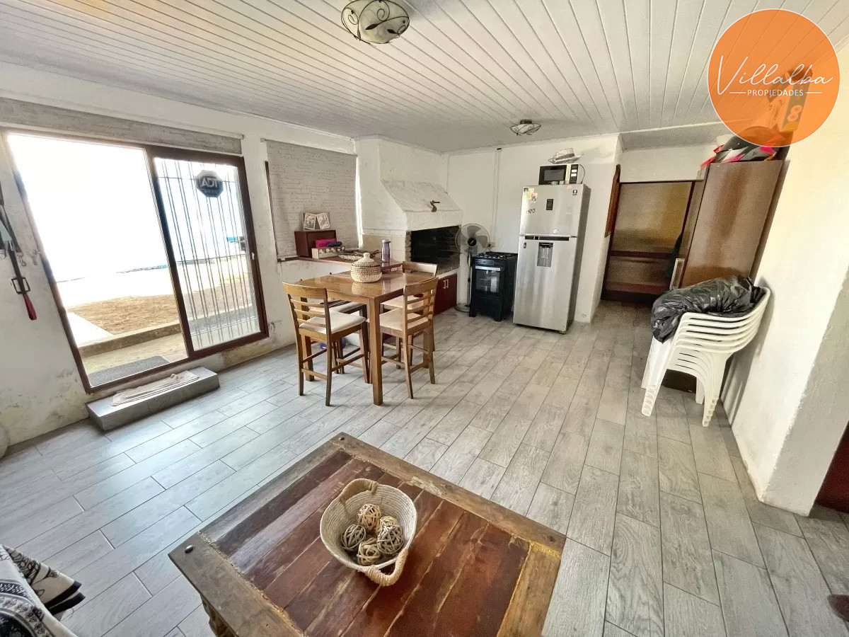 Apartamento ID.3544 - Casa en Venta de 3 dormitorios APTA PARA BANCO, Maldonado