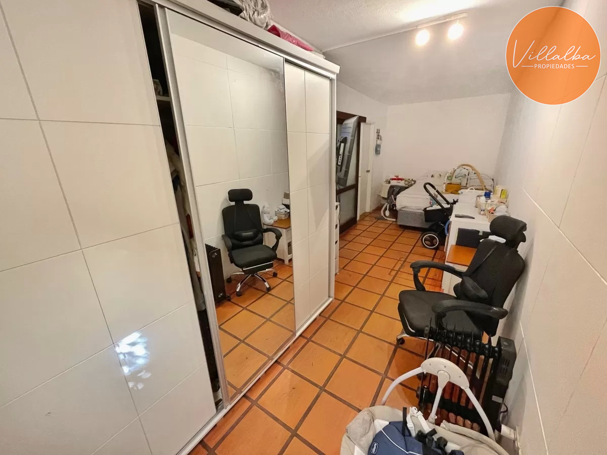Apartamento ID.3544 - Casa en Venta de 3 dormitorios APTA PARA BANCO, Maldonado