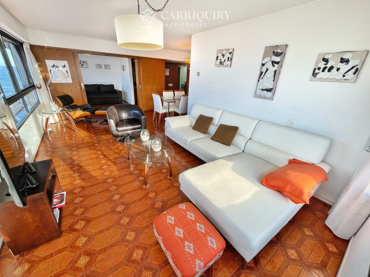 Apartamento ID.8168/Moderno-Apartamento-Penthouse-con-Parrillero-en-torre-One,-Playa-Brava-Punta-del-Este - Apartamento en Punta del Este, Península