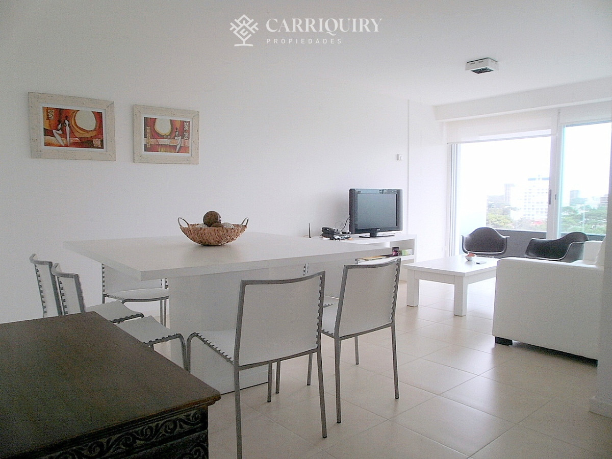Boulevard Artigas - GoPunta - Portal Inmobiliario de Punta del Este - Maldonado
