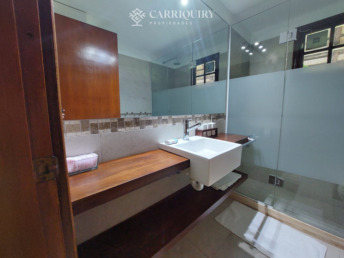 Casa ID.8169 - Casa en Venta y Alquiler Temporario en Parada 25 de Mansa