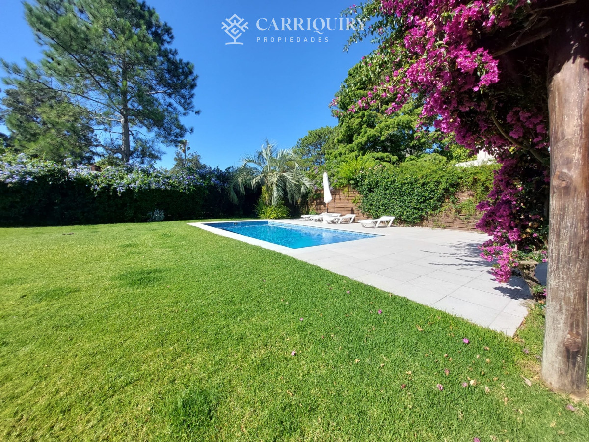 Casa ID.8169 - Casa en Venta y Alquiler Temporario en Parada 25 de Mansa