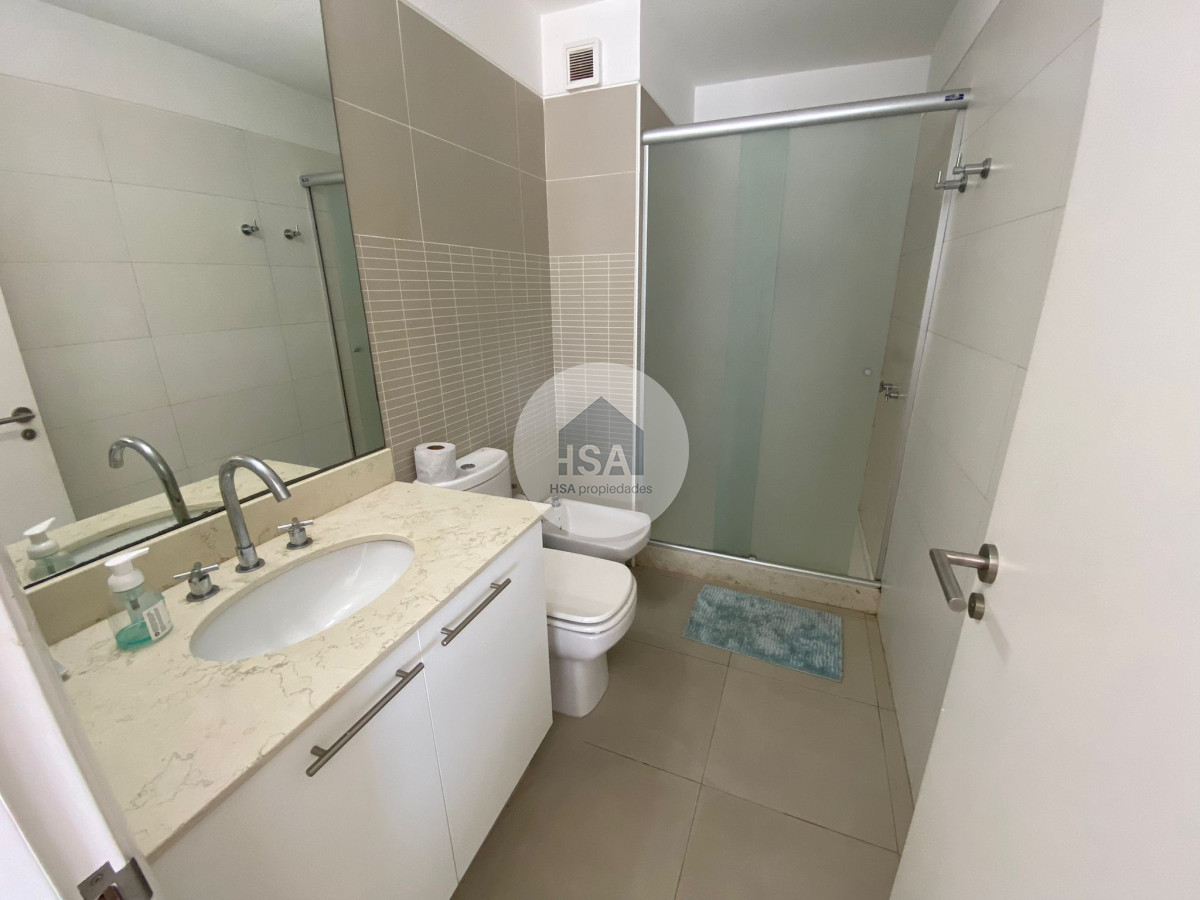 Apartamento ID.547 - Apartamento en venta de dos dormitorios en Avda  Roosevelt