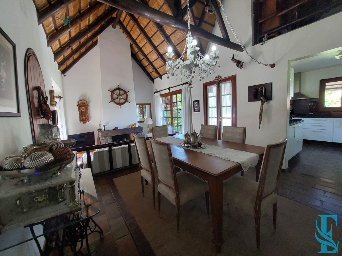Casa ID.695 - Casa en Venta y Alquiler Temporario en Parada 25 de Mansa