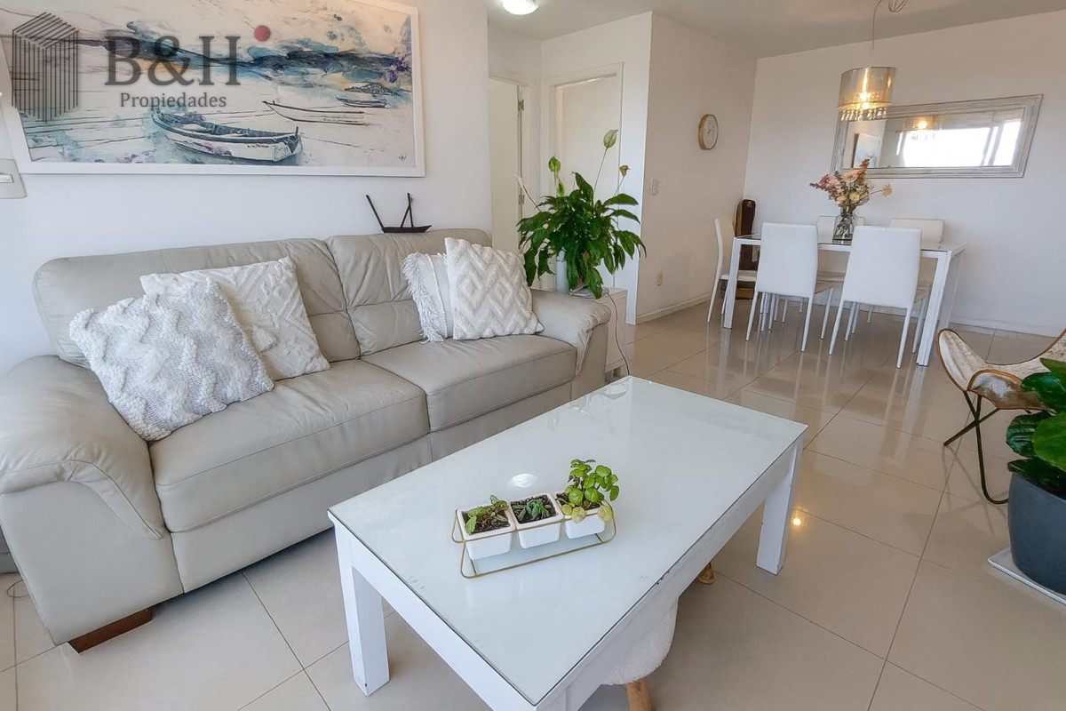 Apartamento ID.6177 - Apartamento en venta de dos dormitorios en Avda  Roosevelt