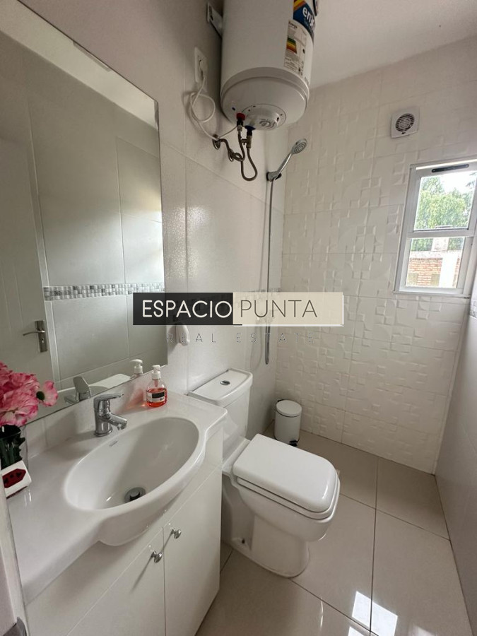 Casa ID.4755 - Casa en alquiler de Verano 3 dormitorios y dependencia en Pinares