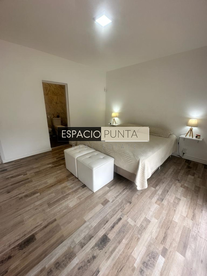 Casa ID.4755 - Casa en alquiler de Verano 3 dormitorios y dependencia en Pinares