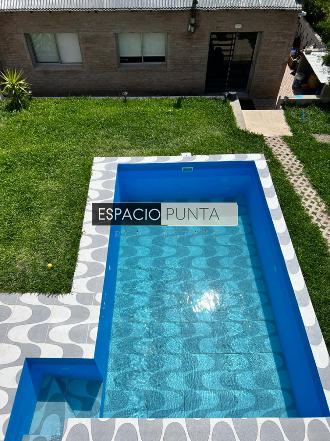 Casa ID.4755 - Casa en alquiler de Verano 3 dormitorios y dependencia en Pinares