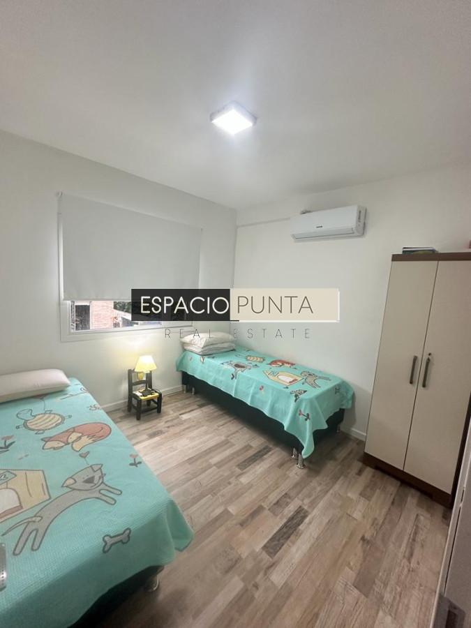 Casa ID.4755 - Casa en alquiler de Verano 3 dormitorios y dependencia en Pinares