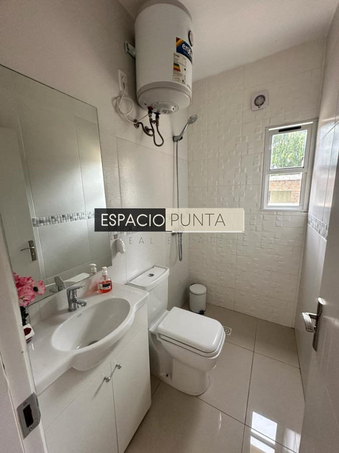 Casa ID.4755 - Casa en alquiler de Verano 3 dormitorios y dependencia en Pinares