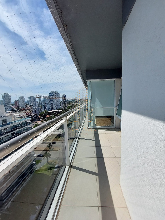 Apartamento ID.1037 - Apartamento en alquiler de Temporada 3 dormitorios